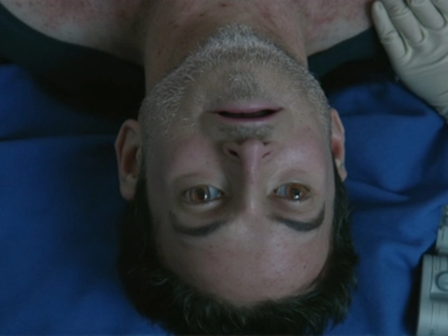 Dexter: Original Sin přináší nový pohled na začátky Dextera bez návaznosti na New Blood