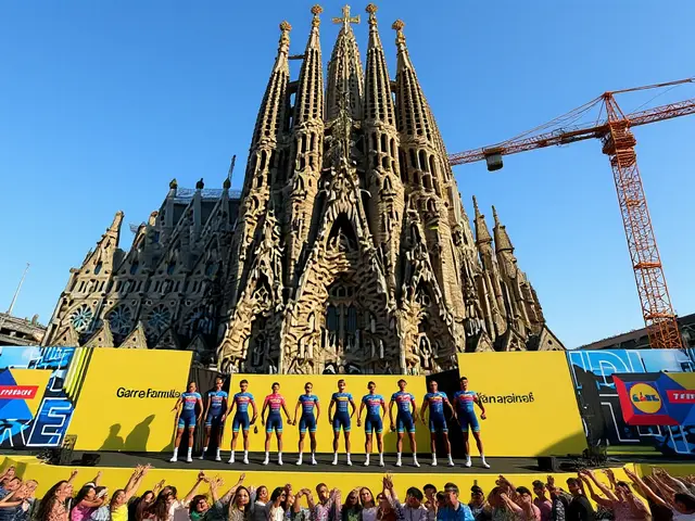 Tour de France startuje v Barceloně. Češi Otruba a Vacek na místě