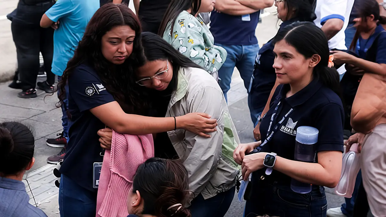 Zemětřesení 7,3 stupně otřáslo pobřežím Mexika a Guatemaly